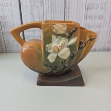 Roseville Pottery Magnolia Blue Cornucopia Vase — listing 4