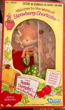 Kenner Strawberry Shortcake Apple Dumplin' Doll with Tea Time Turtle Pet, Comb Included — listing 4