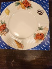 Vintage Majolica-Style Fish Soup Tureen with 6 Covered Bowls & Saucers, Fitz & Floyd Ironstone — listing 4