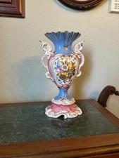 Pair of Vintage Italian Rococo-Style Porcelain Mantel Vases 10.5" — listing 3