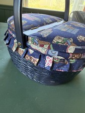 Vintage Art Deco Wicker Sewing Basket with Hinged Lid and Fabric Top — listing 5