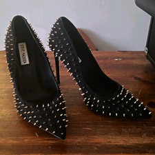 Steve Madden Nude Silver Spike-Stud Pointed-Toe Stiletto Pumps