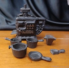 Miniature Cast Iron 'Queen' Toy Wood Cook Stove with Chimney, Kettle & Accessories — listing 3