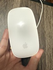 Apple Magic Mouse (Multi-Touch Wireless Mouse)
