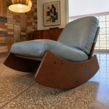 Wooden Furniture Leg with Black Cambric Dust Cover, Detail Shot, listing 6