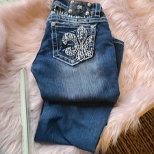 Miss Me Women's Bootcut Jeans with Rhinestone Fleur-de-Lis Cross Embellished Pockets, Size 30 — listing 4