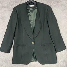 Vintage 1960s Girl Scout Uniform Lot - Green Beret, Knee Socks, Equipment Catalog, Membership Star Pin & Badge — listing 5