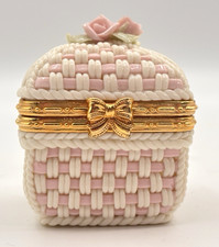 Levante Spanish Porcelain Lattice Basket with Pink Rose Bouquet