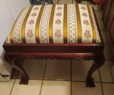 French Louis XV Style Painted & Parcel-Gilt Caned Vanity Bench with Silk Cushion — listing 3