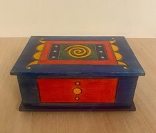 Polish Hand-Carved & Hand-Painted Wooden Trinket Box, Green Floral Design — listing 2