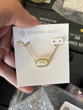 Kendra Scott Elisa Pendant Necklace in Emerald/Jade Green Illusion — listing 4
