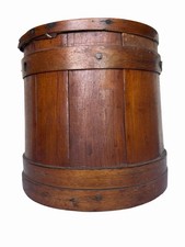 Antique Primitive Wooden Bentwood Pantry Box / Firkin with Wire Bail Handle and Lid — listing 3