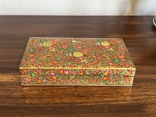 Vintage Kashmiri Hand-Painted Papier-Mâché Lacquer Trinket Box with Penguin Motif — listing 5