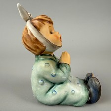 Goebel Hummel-Style Figurine "Oh My Tooth" (Ach mein Zahn) Kneeling Child with Toothache — listing 6