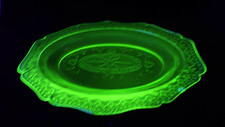 Federal Glass Green Uranium Glass Footed Sherbet Cup / Dessert Compote, 3 inches tall — listing 6