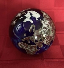 Lundberg Studios Planet Earth Art Glass Paperweight 2.5 inch Signed 1993 — listing 2