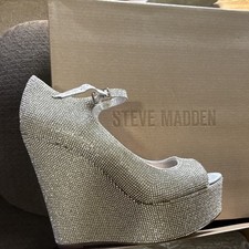Steve Madden Red Rhinestone Crystal Embellished Platform Sneakers — listing 4