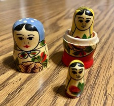 Antique European Hand-Painted Wooden Nesting Eggs, Set of 5 with Turned Storage Egg — listing 5