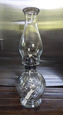 Vintage Koadan Ltd Red Swirl Glass Oil Lamp with Christmas Horn Hurricane Chimney — listing 2