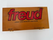 Freud 94-100 Professional Woodworking 5-Piece Router Bit Set (Cabinet/Door Making) in Wood Case — listing 2