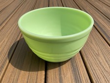 Green Uranium Depression Glass Ribbed Mixing Bowl, 9.5" Diameter — listing 3