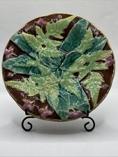 Vintage Majolica-Style Figural Maple Leaf Dish with Acorns — listing 2
