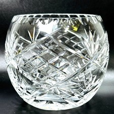 Cut Crystal Vase with Frosted Rose Motif and Sawtooth Rim — listing 2