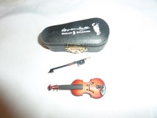 Miniature Handcrafted Violin with Bow and Fitted Case (Signed M. and P. Winsor, 1978) — listing 6