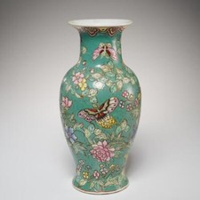 Chinese Famille Verte Porcelain Vase with Bird and Floral Panels — listing 4