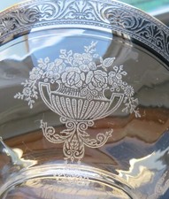 Pair of Vintage Etched Crystal Champagne Coupes / Tall Sherbet Glasses — listing 5