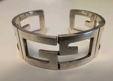 Gucci Sterling Silver Engraved Logo Cuff Bracelet Made in Italy — listing 4