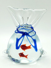 Hand-Blown Art Glass Bowl with Encased Red Goldfish Figures No mark at all — listing 3