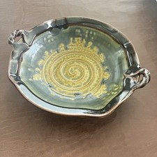 Studio Art Pottery Green-Glazed Handled Saucepan / Pipkin Bowl, Artist Signed & Dated — listing 2