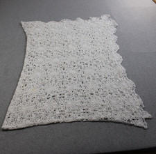 Vintage 1940s Hand-Crocheted Lace Tablecloth by Lola Hancock — listing 2