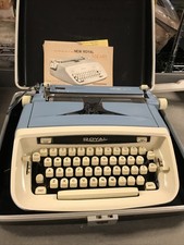 Royal Safari Portable Manual Typewriter with Case — listing 3