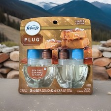 Febreze Plug Limited Edition Sea Salt Caramel & Maple Scented Oil Refill 2-Pack — listing 2