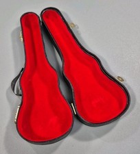 Miniature Handcrafted Violin with Bow and Fitted Case (Signed M. and P. Winsor, 1978)