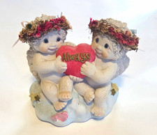 Dreamsicles Cherub Figurine with Flower Bouquet and Ladybug — listing 6