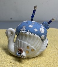Vintage Figural Swan Pin Cushion with Velvet Cushion Insert — listing 3