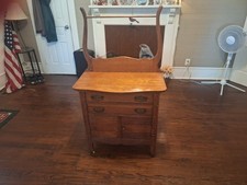 Antique Quartersawn Tiger Oak One-Door Washstand / Commode Cabinet with Drawer