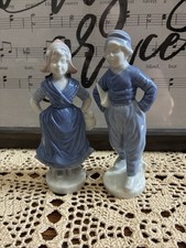 Vintage Ceramic Dutch Boy and Girl Kissing Figurines, Hand-Painted Pair — listing 4