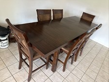 Rooms to Go 5-Piece Round Dining Set with Cast Metal Pedestal Table and Tufted Chairs — listing 2