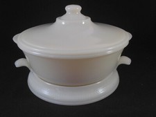 Fire-King Clear Glass Casserole Bowl with Tab Handles, 1 Quart (7.5" x 2.5") — listing 6