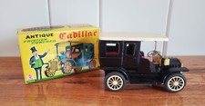 SSS International Antique Car Friction Toy, Red 1928 Sedan, S-1209 — listing 2