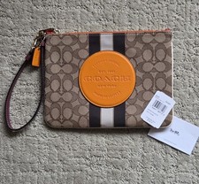 Coach Gallery Pouch Wristlet in Black Crossgrain Leather with Gold Zip Pocket — listing 6