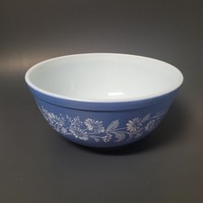 Pyrex Colonial Mist Blue Nesting Mixing Bowl (401, Smallest 1.5pt) — listing 6