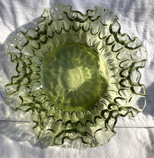 Vintage Emerald Green Blown Glass Ruffled Epergne Vase with Flared Ruffle Bowl — listing 5