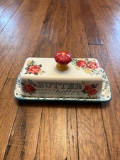 The Pioneer Woman Ceramic Covered Butter Dish with Floral Pattern and Red Doorknob Finial — listing 6
