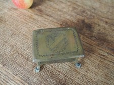 Antique Brass Hinged Table Box with Repoussé Copper Armorial/Coat-of-Arms Medallion Lid — listing 3