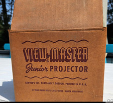 Vintage View-Master Junior Projector (Bakelite/Plastic Reel Projector) — listing 3